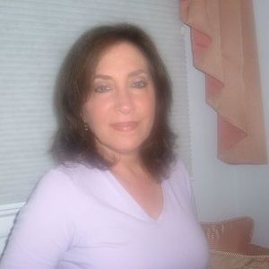 Meet your Posher, Ellen